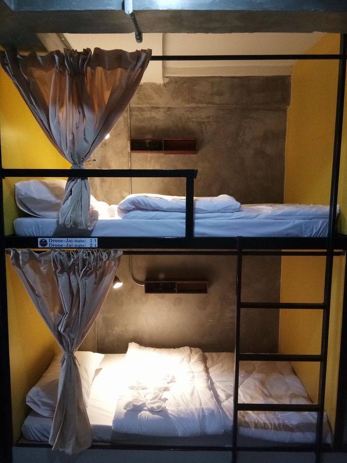 Yellow Flower Hostel Τσιανγκ Ράϊ Εξωτερικό φωτογραφία